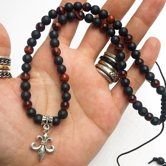 Onyx & red tiger eye fleur de lis charm necklace - Picture 9 of 10